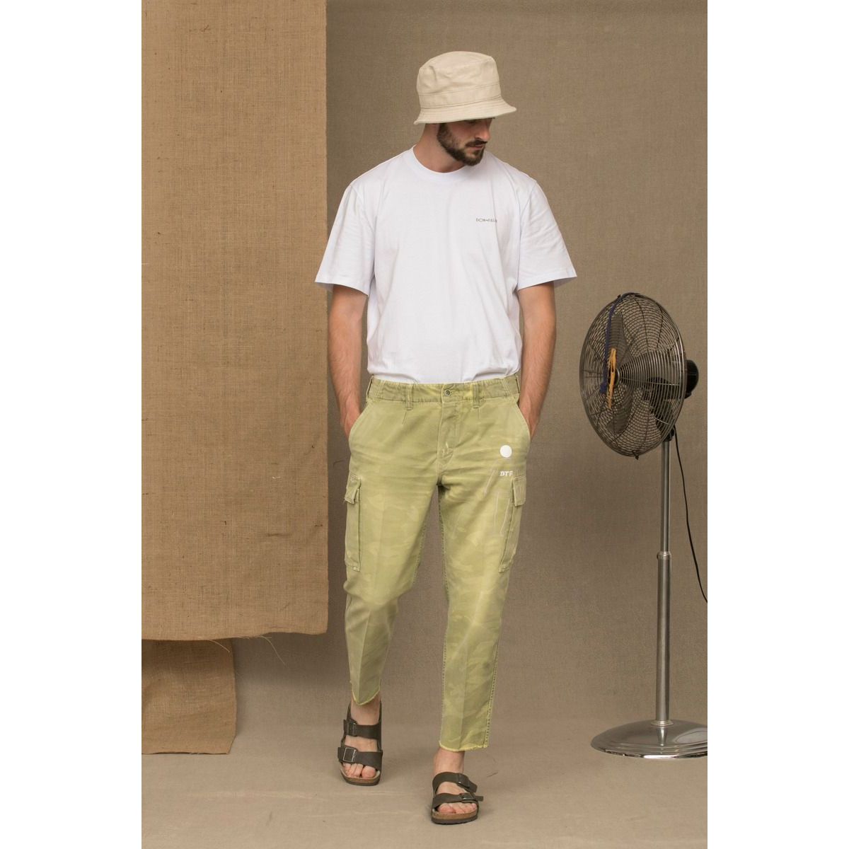 Don The Fuller Green Cotton Jeans - Timeless Elegance