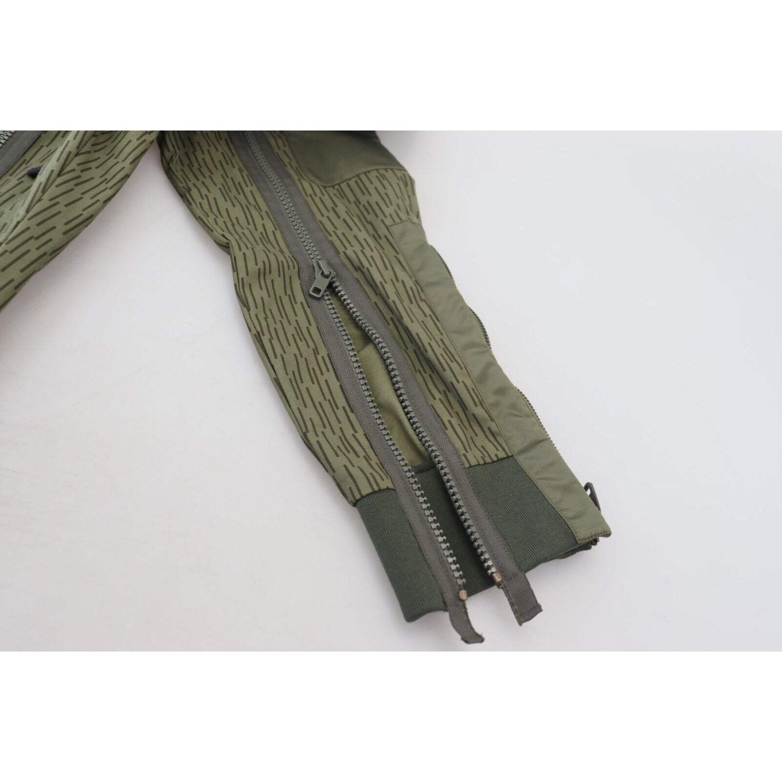 Dolce & Gabbana Elegant Green Cotton Blend Pants Collection