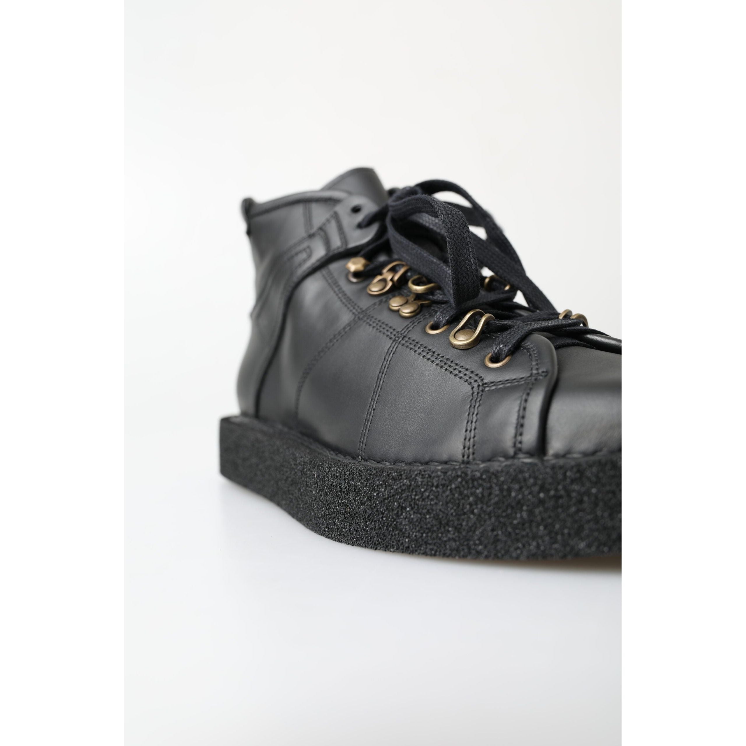 Dolce & Gabbana Black Leather Ankle Boots with Silver Chain