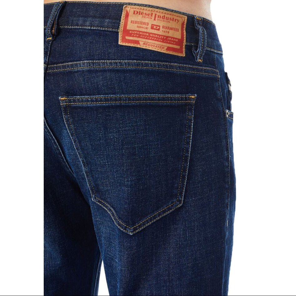 Diesel Blue Cotton Jeans with Timeless Elegance and Fit