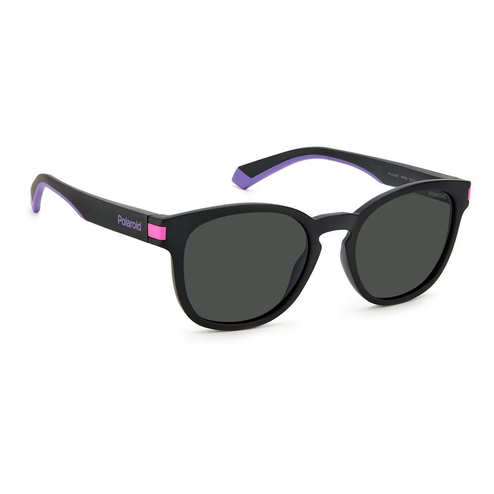 Polaroid Black Resin Sunglasses for Timeless Elegance