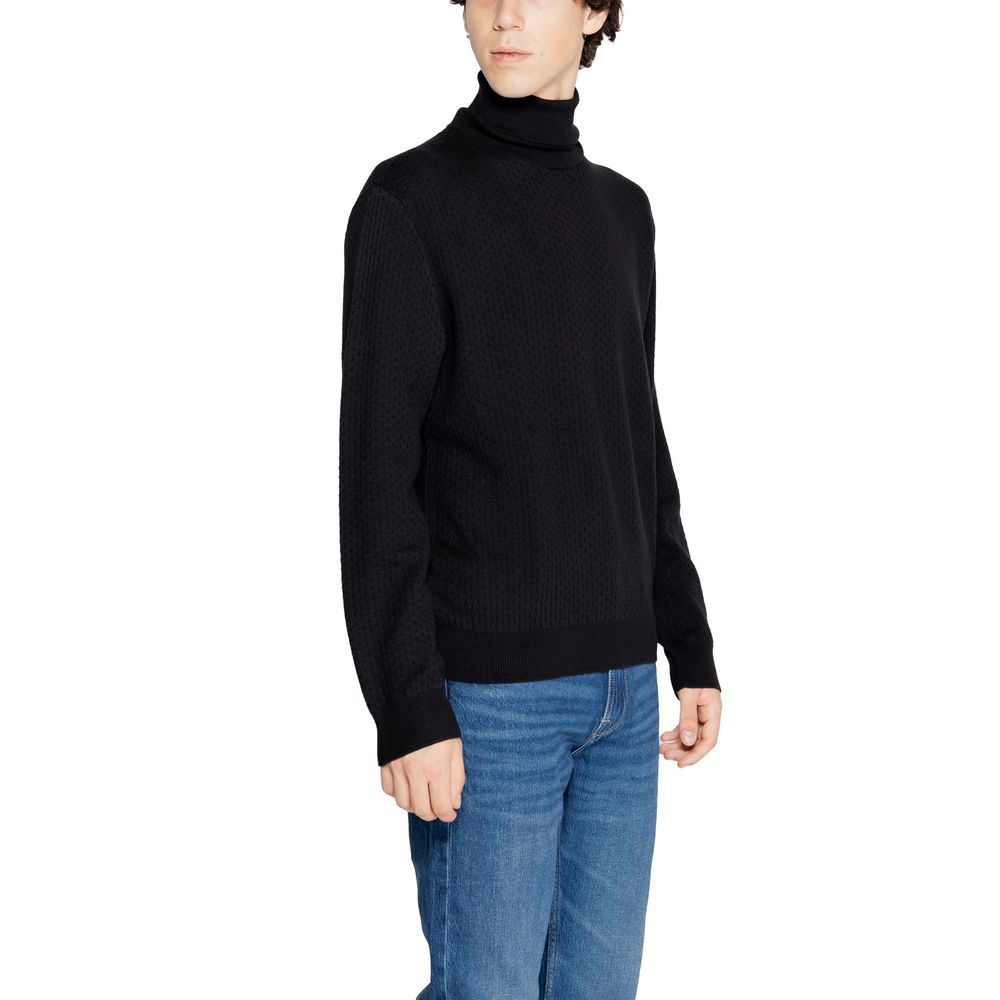 Armani Exchange Black Cotton Sweater for Elevated Style