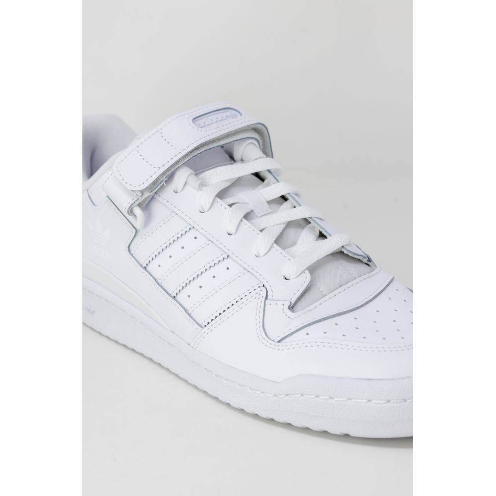 Adidas White Leather Sneaker for Timeless Elegance