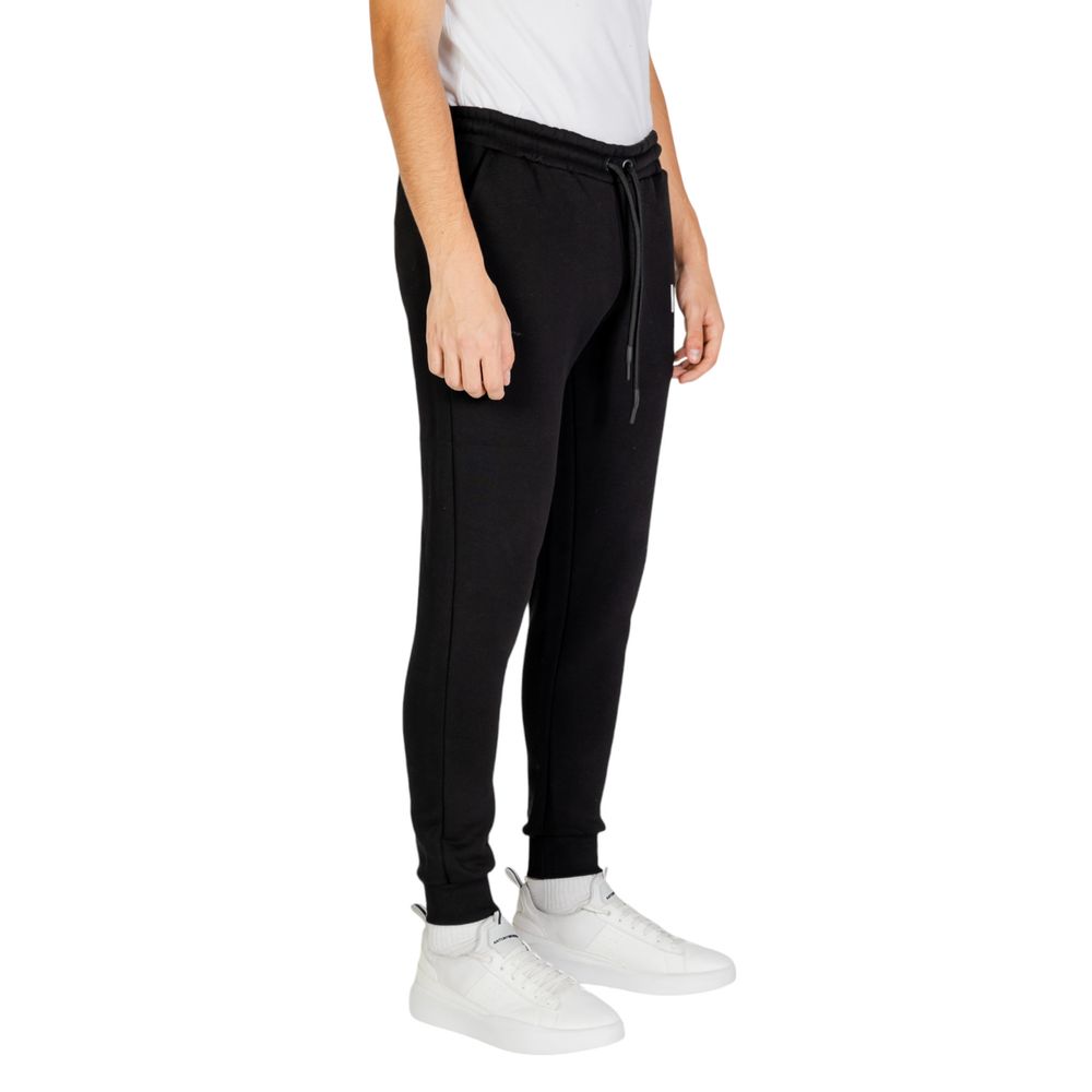 Icon Black And White Cotton Jeans for Elevated Style