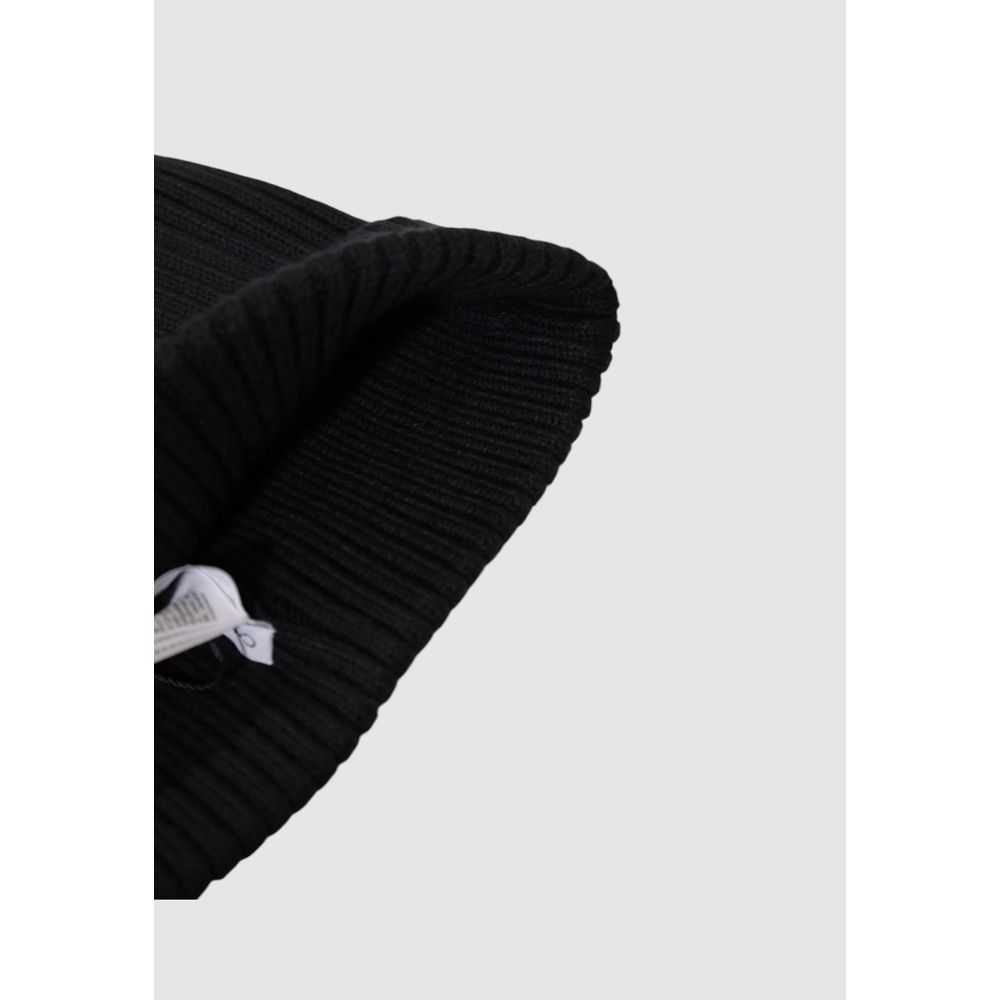 Calvin Klein Black Organic Cotton Beanie for Sophisticated Style