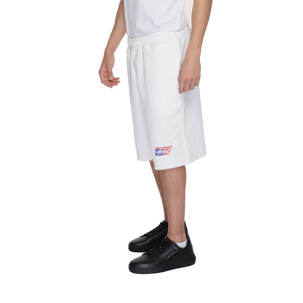 Underclub White Cotton Short - Effortless Summer Elegance