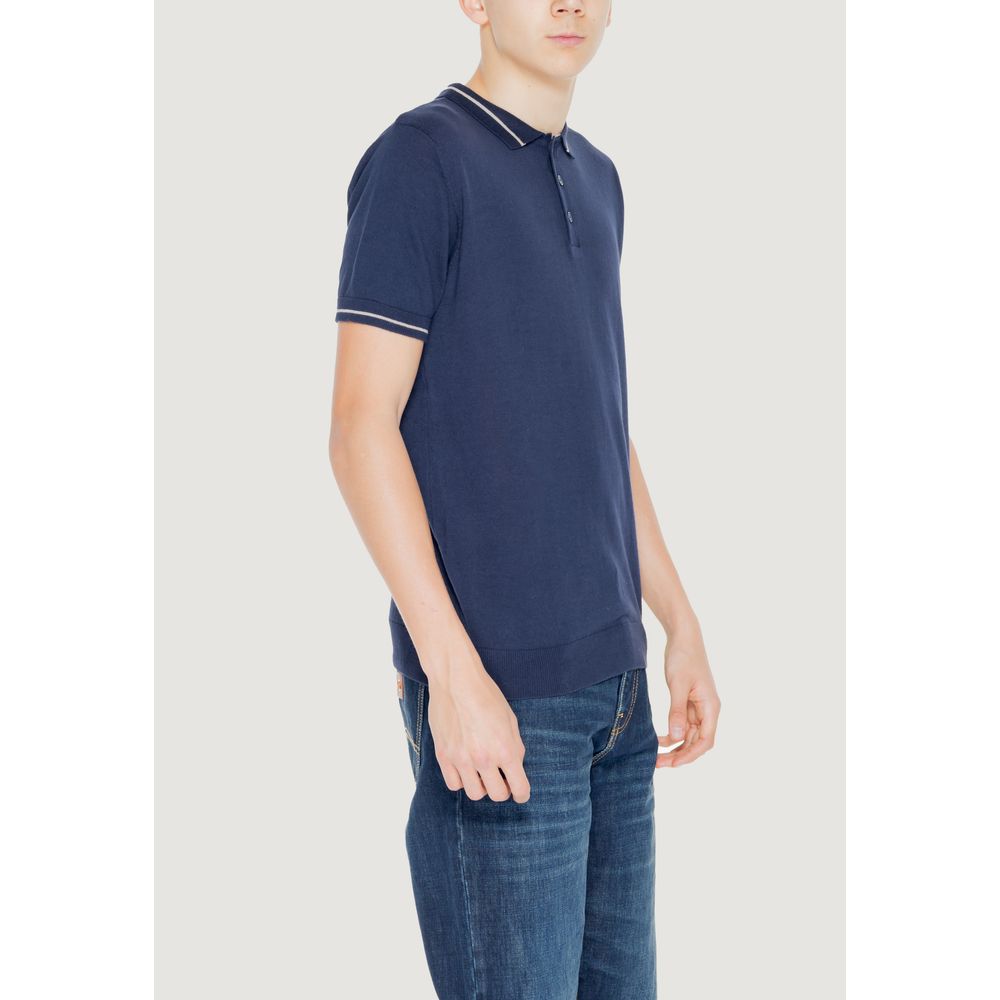 Hamaki-Ho Blue Cotton T-Shirt for Effortless Elegance
