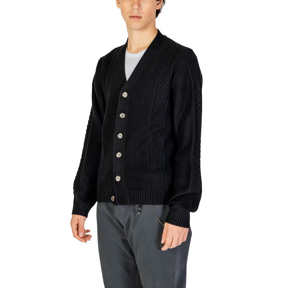 Hamaki-Ho Black Wool Cardigan for Luxe Sophistication