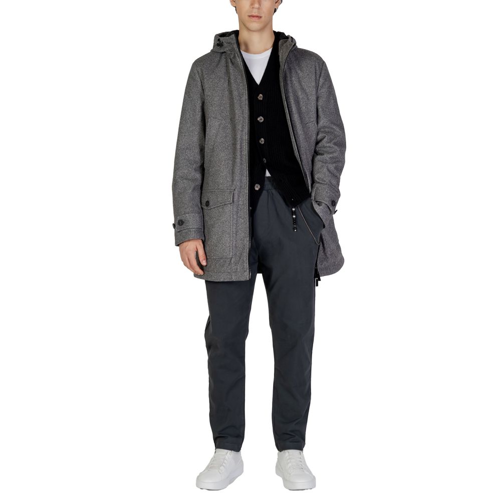 Hamaki-Ho Gray Wool Jacket for Effortless Elegance and Style