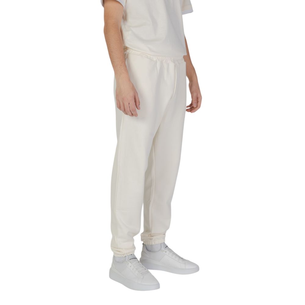 Underclub Cream Cotton Jeans for Effortless Elegance