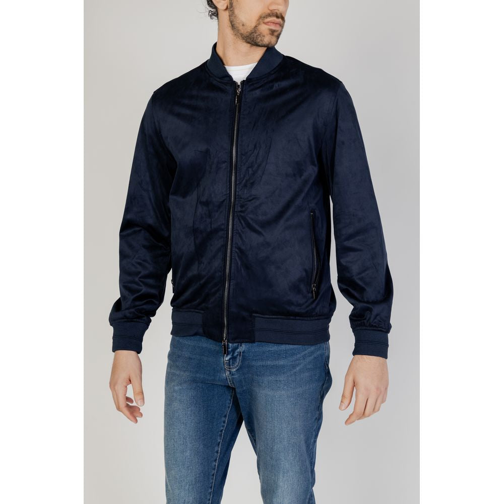Hamaki-Ho Blue Wool Jacket for Effortless Sophistication
