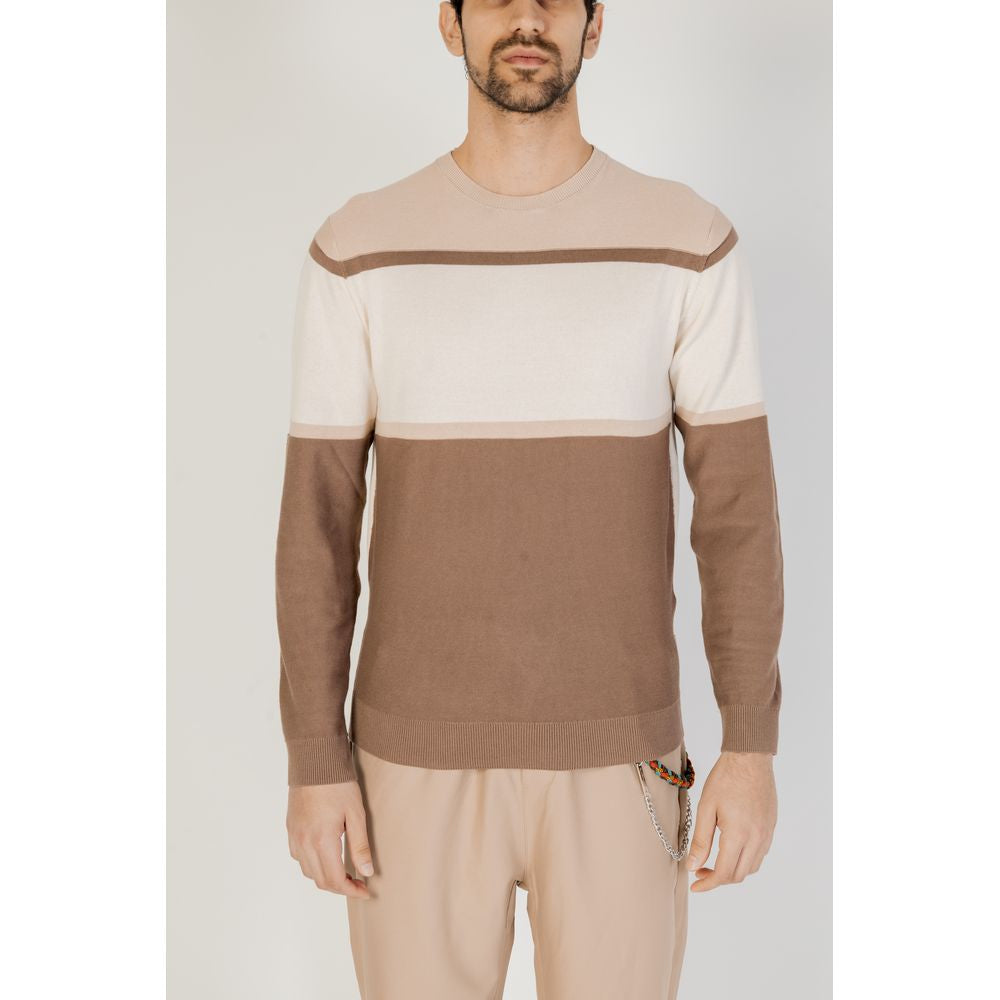 Hamaki-Ho Gray Cotton T-Shirt for Effortless Luxury Style