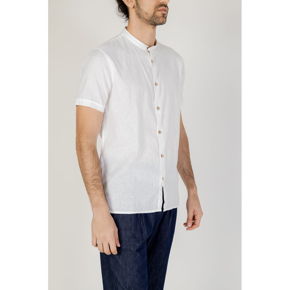 Hamaki-Ho White Linen Shirt for Effortless Elegance