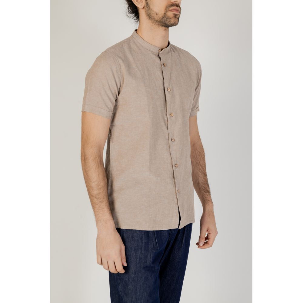 Hamaki-Ho Beige Linen Shirt for Effortless Elegance