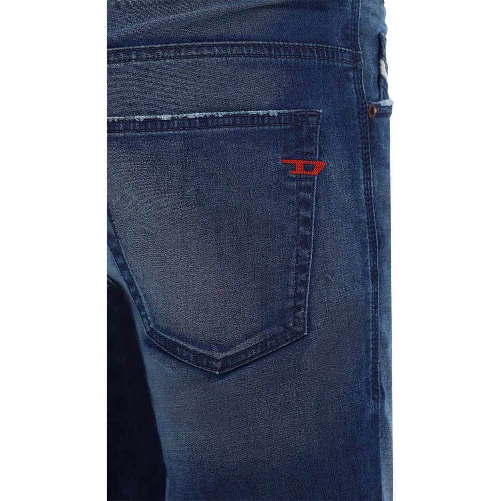 Diesel Navy Cotton Shorts: Urban Sophistication Meets Premium Craftsmanship