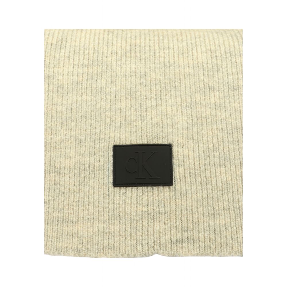 Calvin Klein Jeans Gray Acrylic Scarf for Timeless Elegance