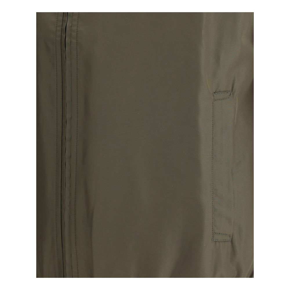 Svevo Navy Waterproof Fabric Vest: Stylish Protection for All Seasons
