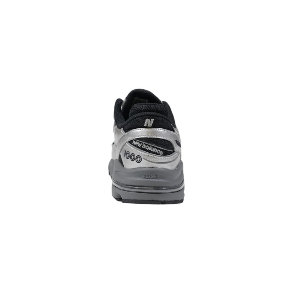 New Balance Silver Synthetic Sneaker for Elevated Style