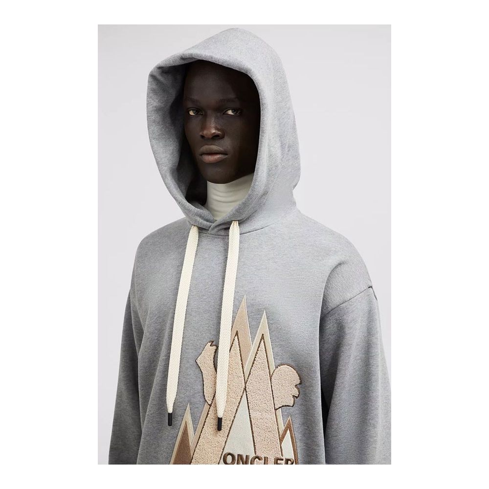 Moncler Gray Cotton Sweater for Elevated Casual Elegance