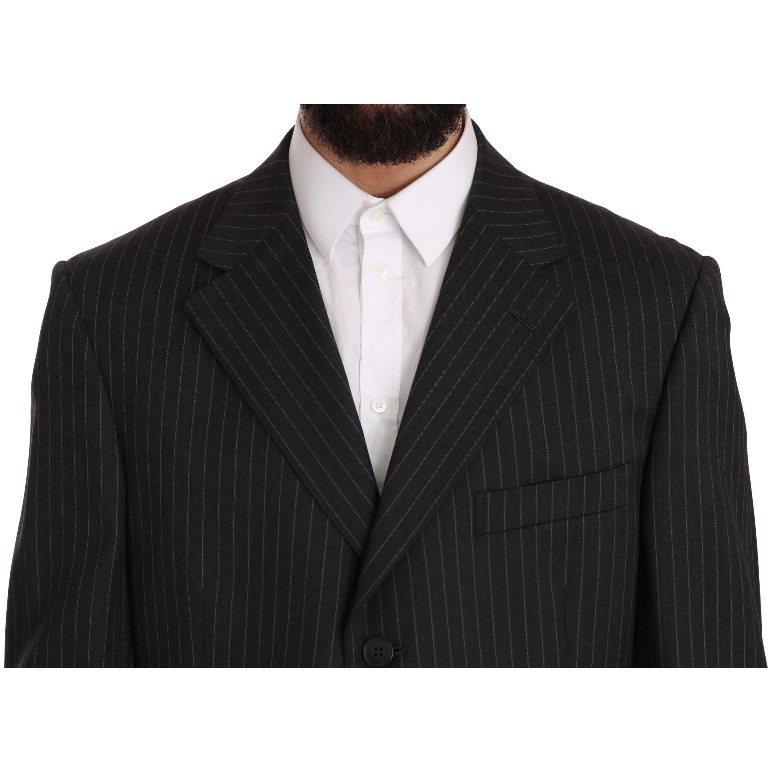 Z ZEGNA Black Wool Suit for Timeless Style