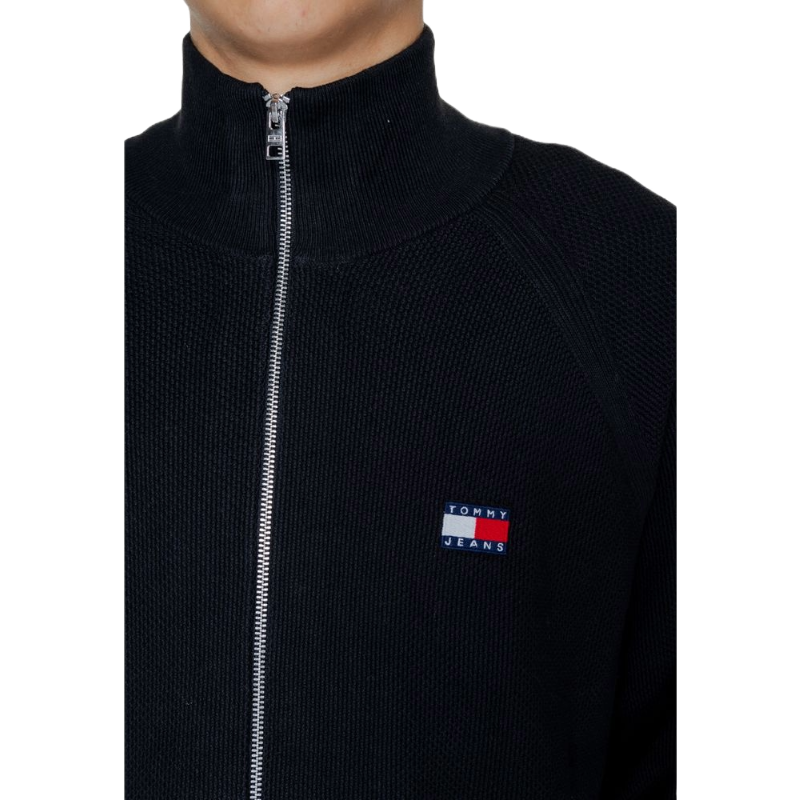 Tommy Hilfiger Black Cotton Cardigan for Effortless Elegance