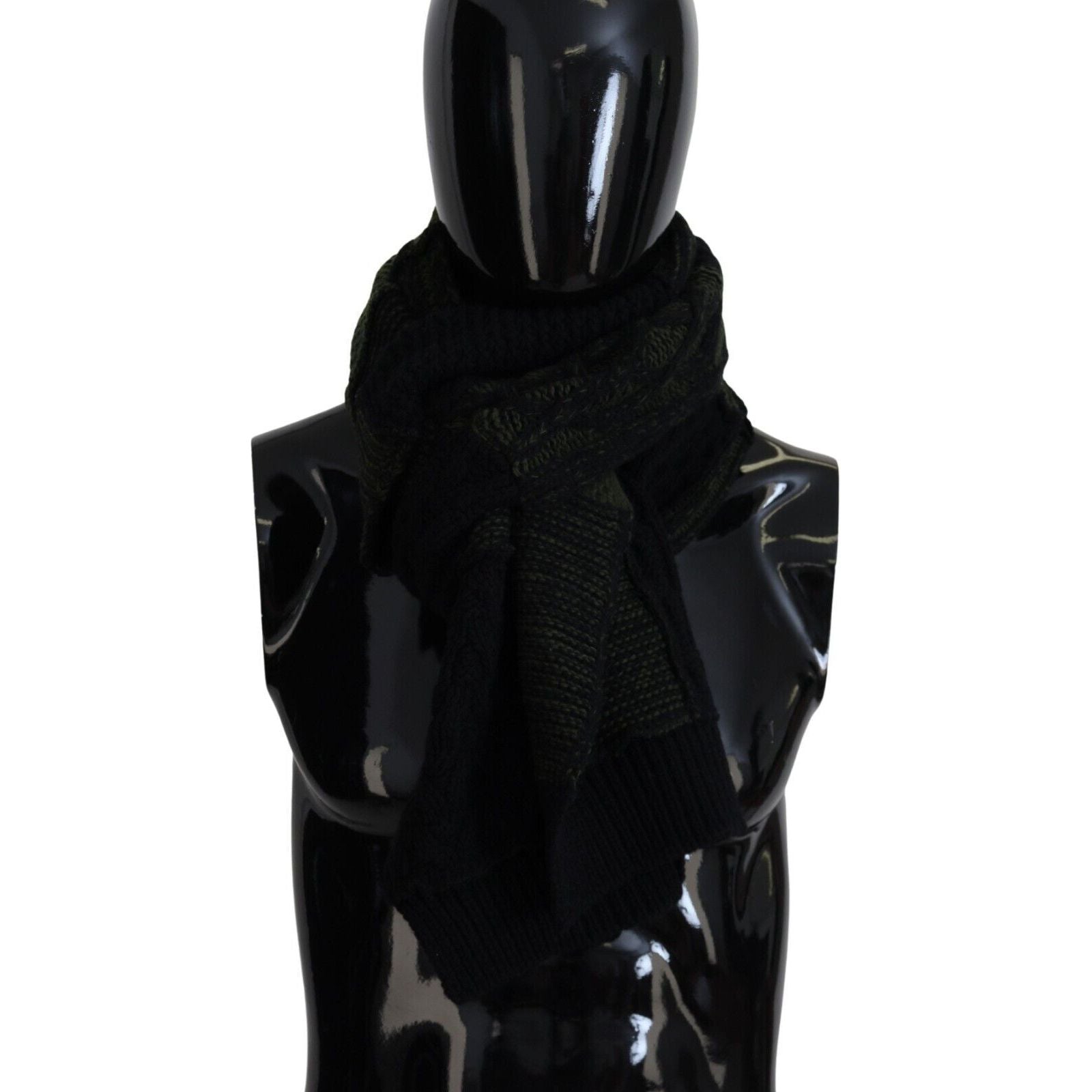 Dolce & Gabbana Black Wool Scarf in Elegant Design