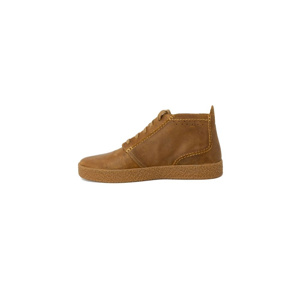 Clarks Beige Leather Boot - Timeless Elegance Redefined