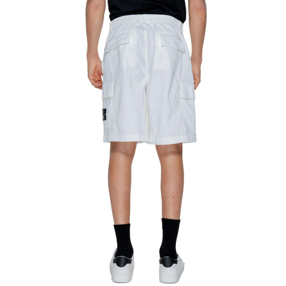 Calvin Klein Jeans White Cotton Shorts for Elevated Style