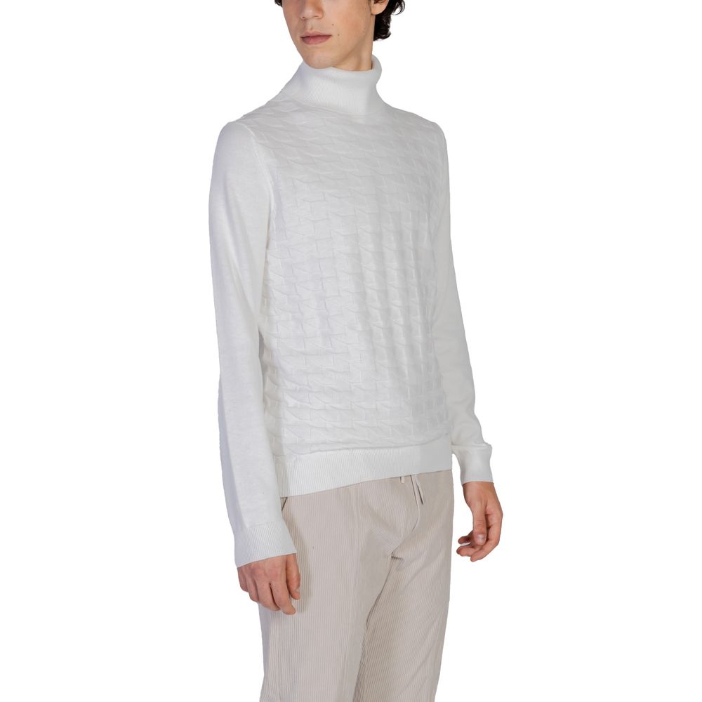 Antony Morato White Cotton Sweater for Effortless Elegance