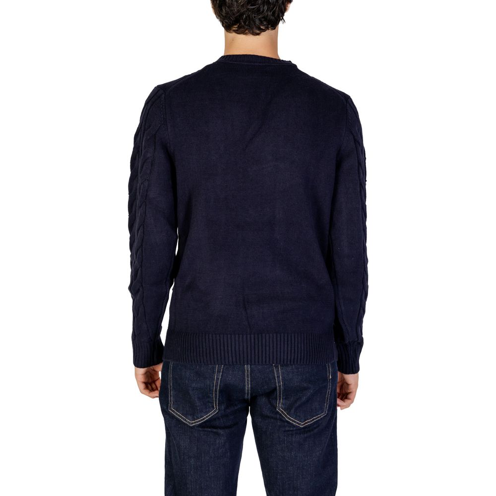 Hamaki-Ho Blue Acrylic Sweater for Effortless Elegance