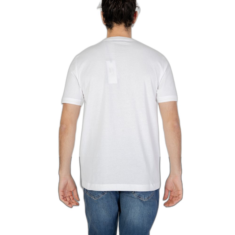 Hamaki-Ho White Cotton T-Shirt for Timeless Elegance