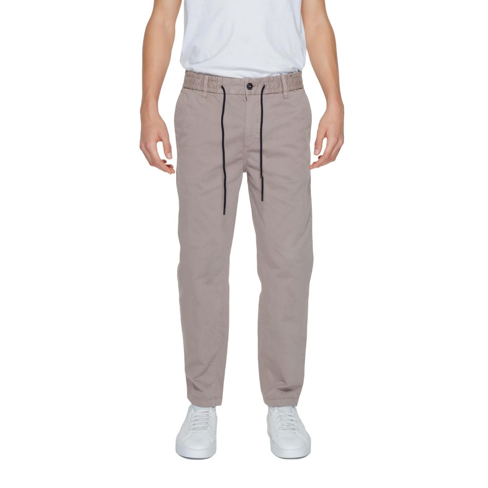Hugo Boss Brown Cotton Jeans for Effortless Elegance