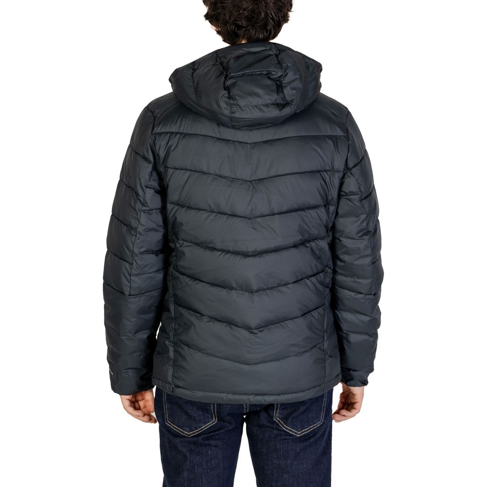 Columbia Black Jacket for Elevated Outdoor Style