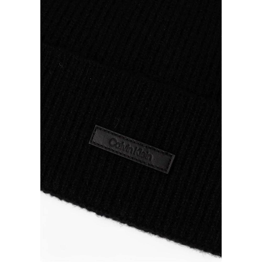 Calvin Klein Black Cashmere Beanie Hat for Elevated Style