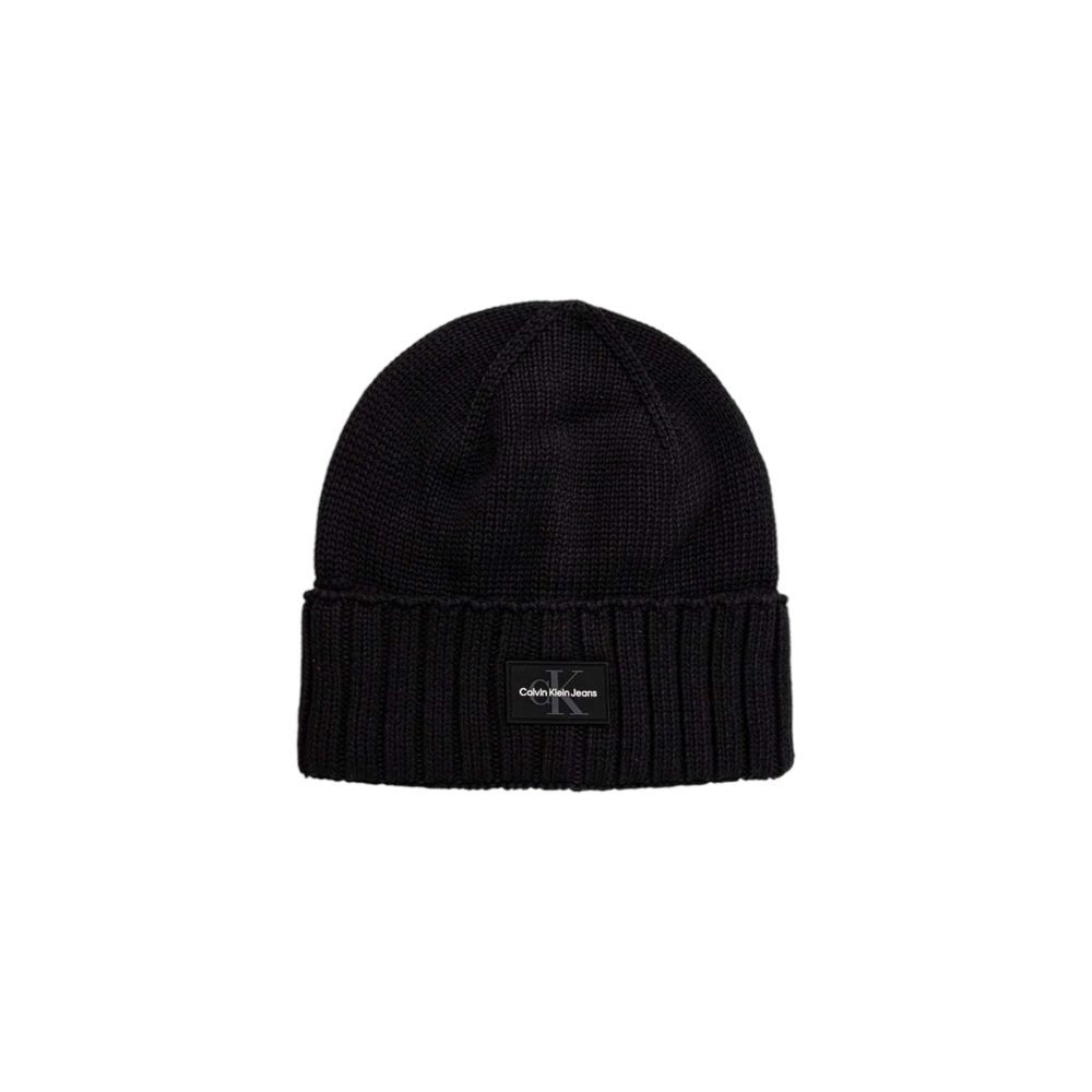 Calvin Klein Jeans Black Cotton Beanie Hat for Effortless Style