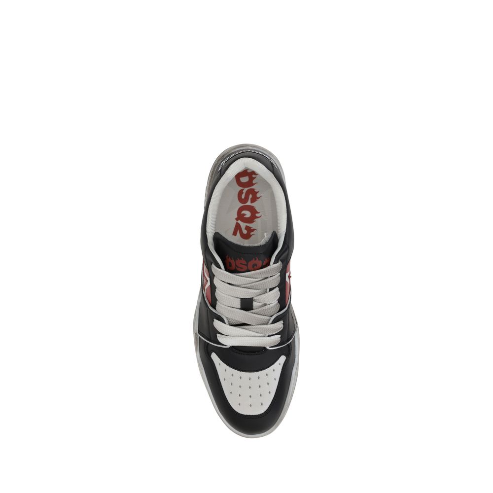 Dsquared² White Leather Sneakers: Luxury Footwear Redefined