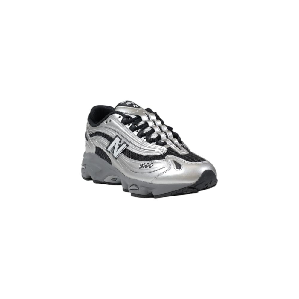 New Balance Silver Synthetic Sneaker for Elevated Style