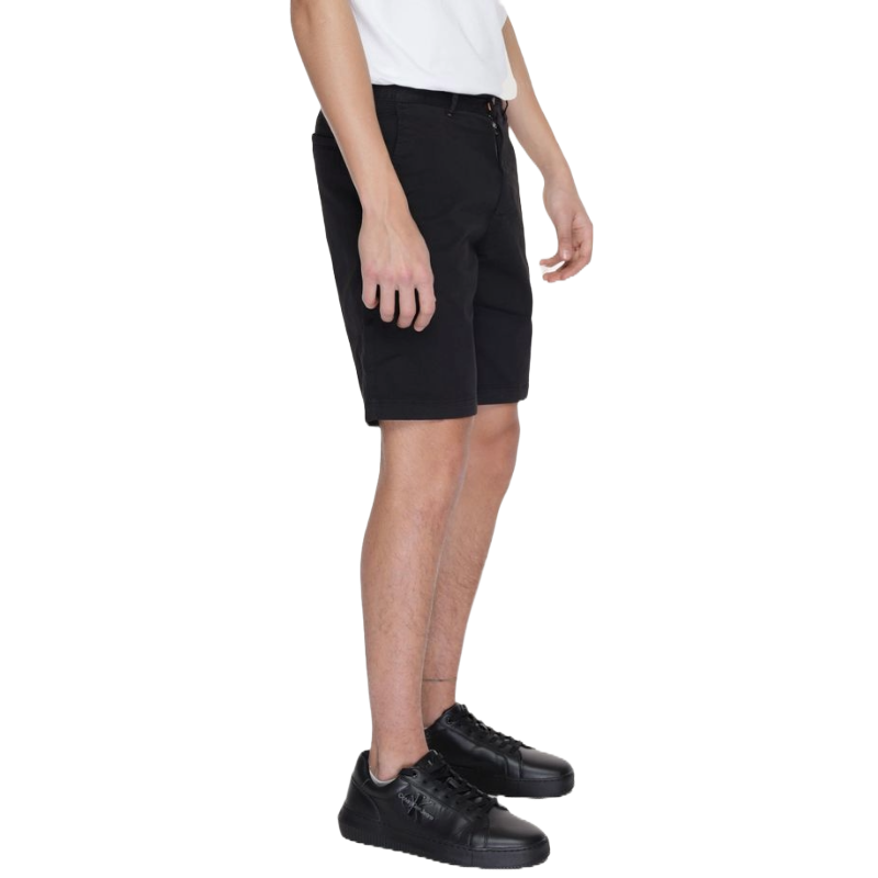 Hugo Boss Black Cotton Shorts for Effortless Elegance